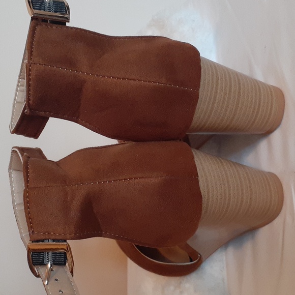 Brown Wedge Shoes Closed Toe Posh Suede Ankle Strappy size 8 (39) - Picture 4 of 8